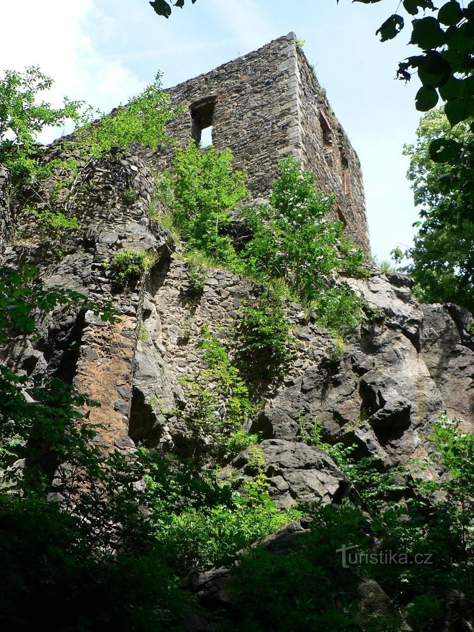 Vlčtejn, from the southwest