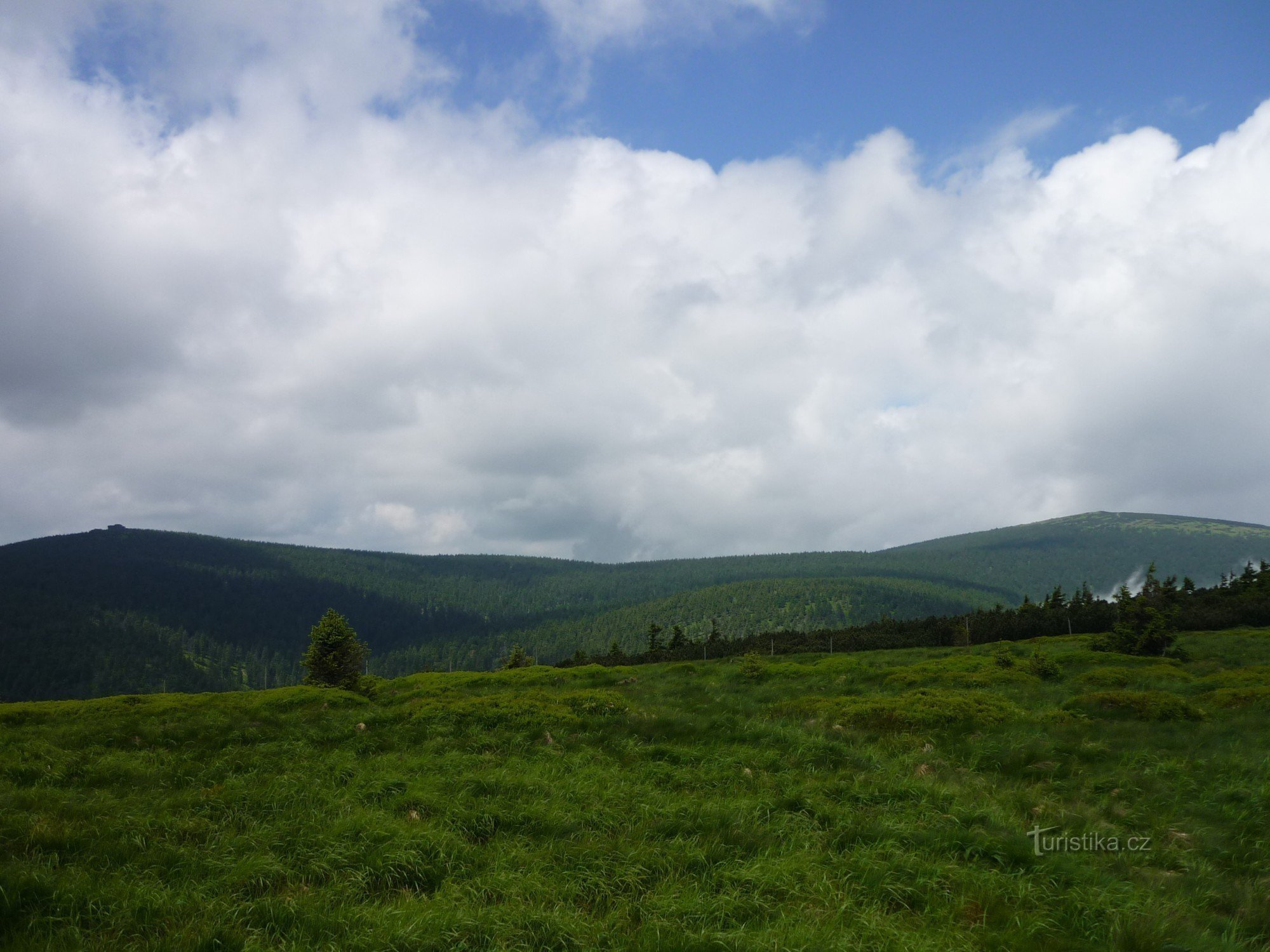 On the left Vozka 1377 masl, on the right Keprník 1422 masl