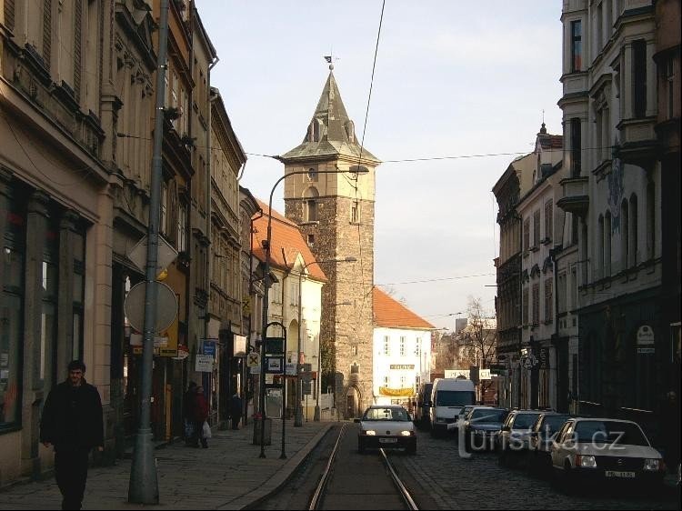 Vattentorn på gatan Pražská