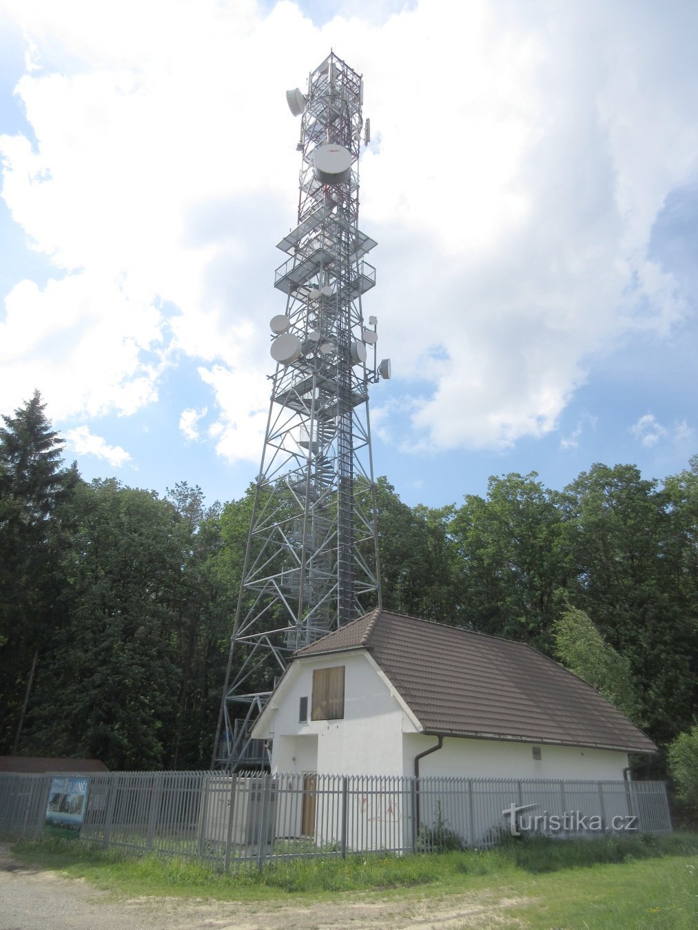 Voděrady - torre di avvistamento Osičina vicino a Vojenice