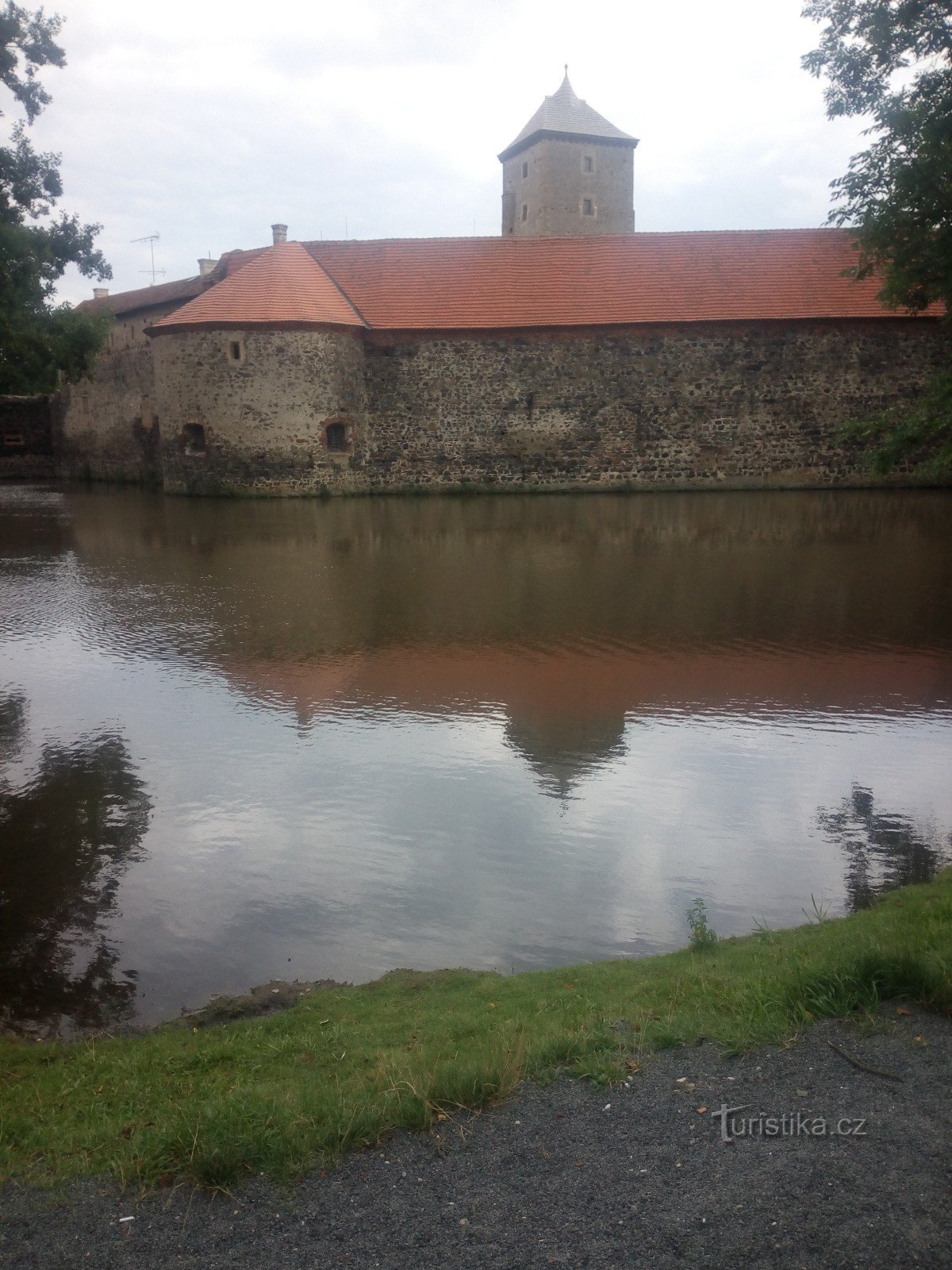 Vízi vár Svihov