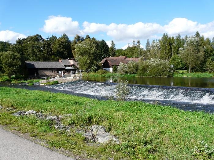 vodní mlýn a pila
