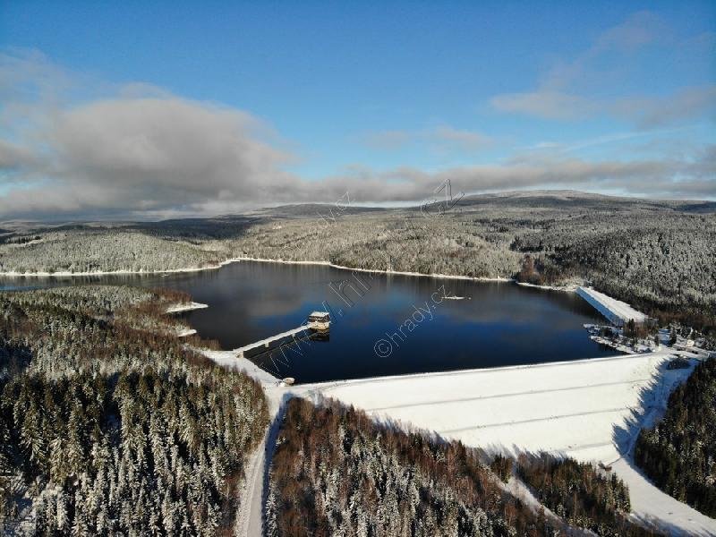 vodní nádrž Josefův Důl