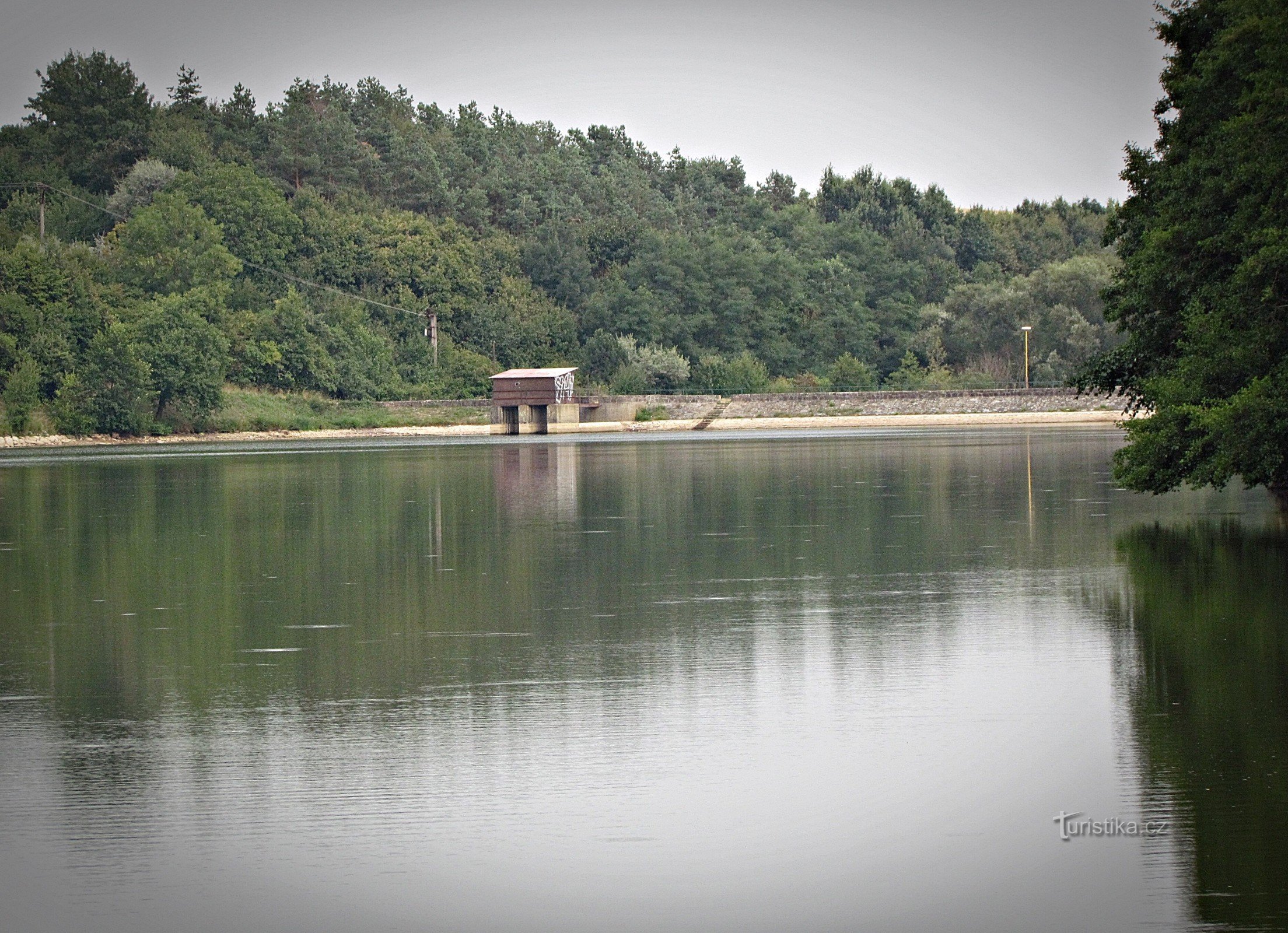 Waterreservoir Sovín bij Buchlovice