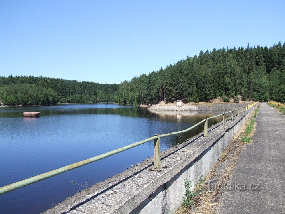 Tatrovice reservoir