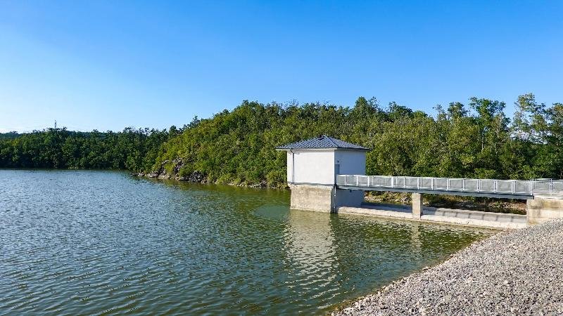 vodní nádrž Výrovice