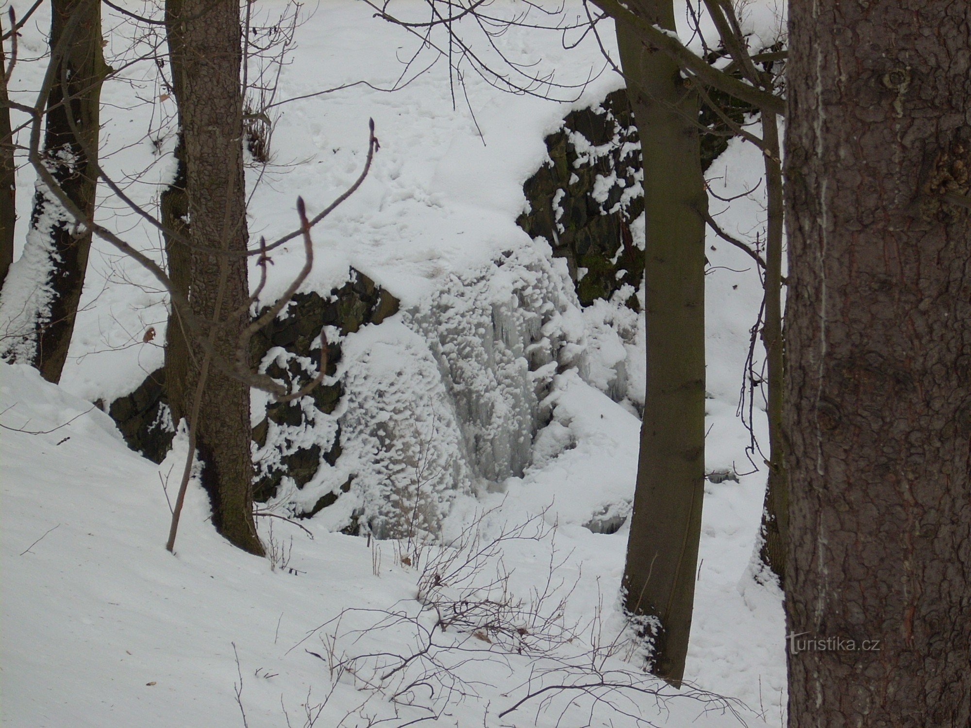 waterval boven Krásný březn