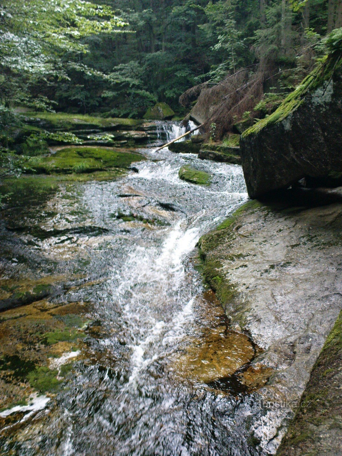Jedlová-watervallen