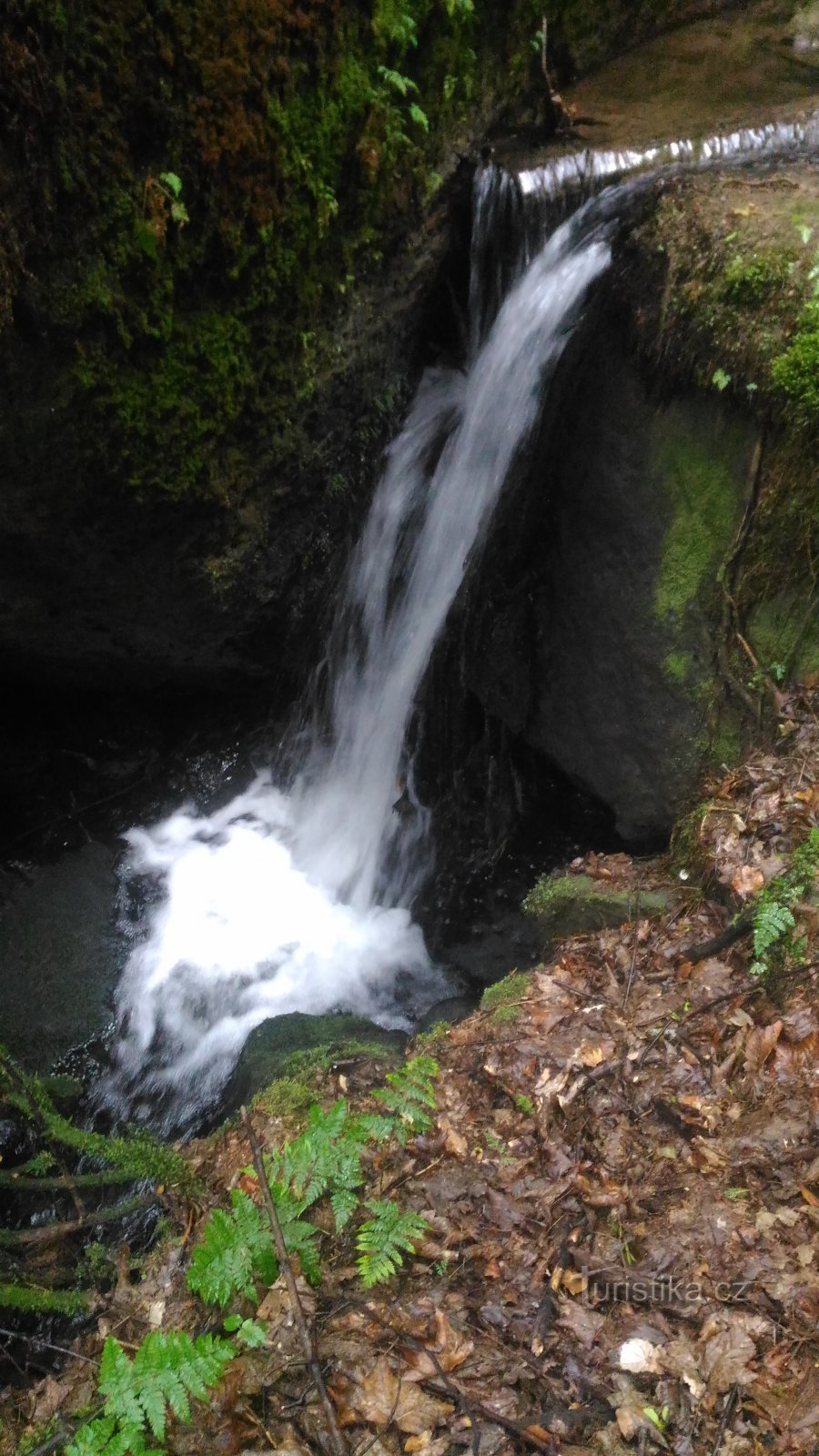 Wasserfälle am Bach Dolnožlebský potok.