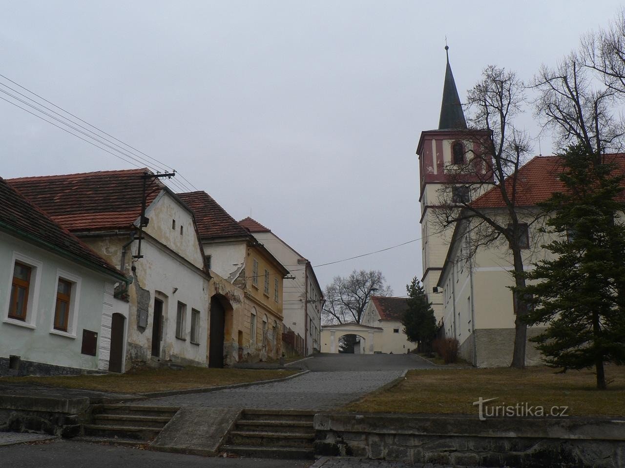 Volenice, frazione del paese vicino alla chiesa