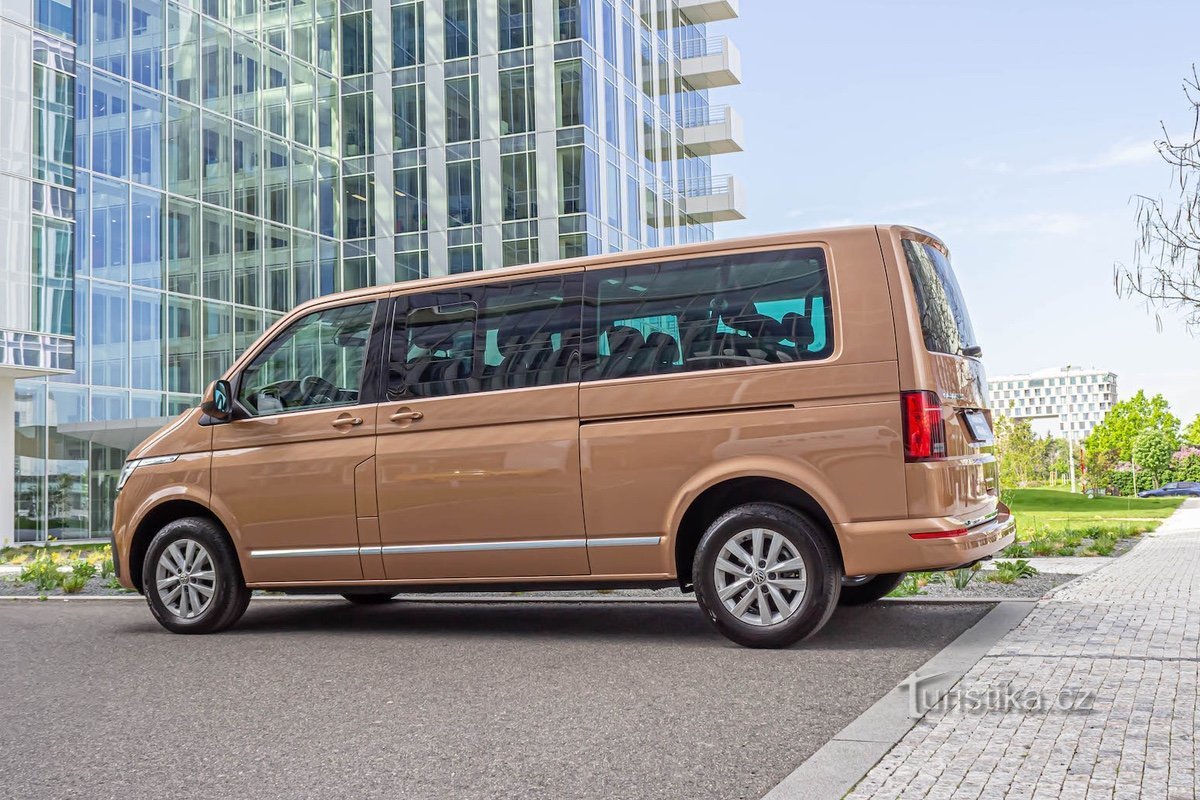 Volkswagen Caravelle T6.1 - spațiu maxim