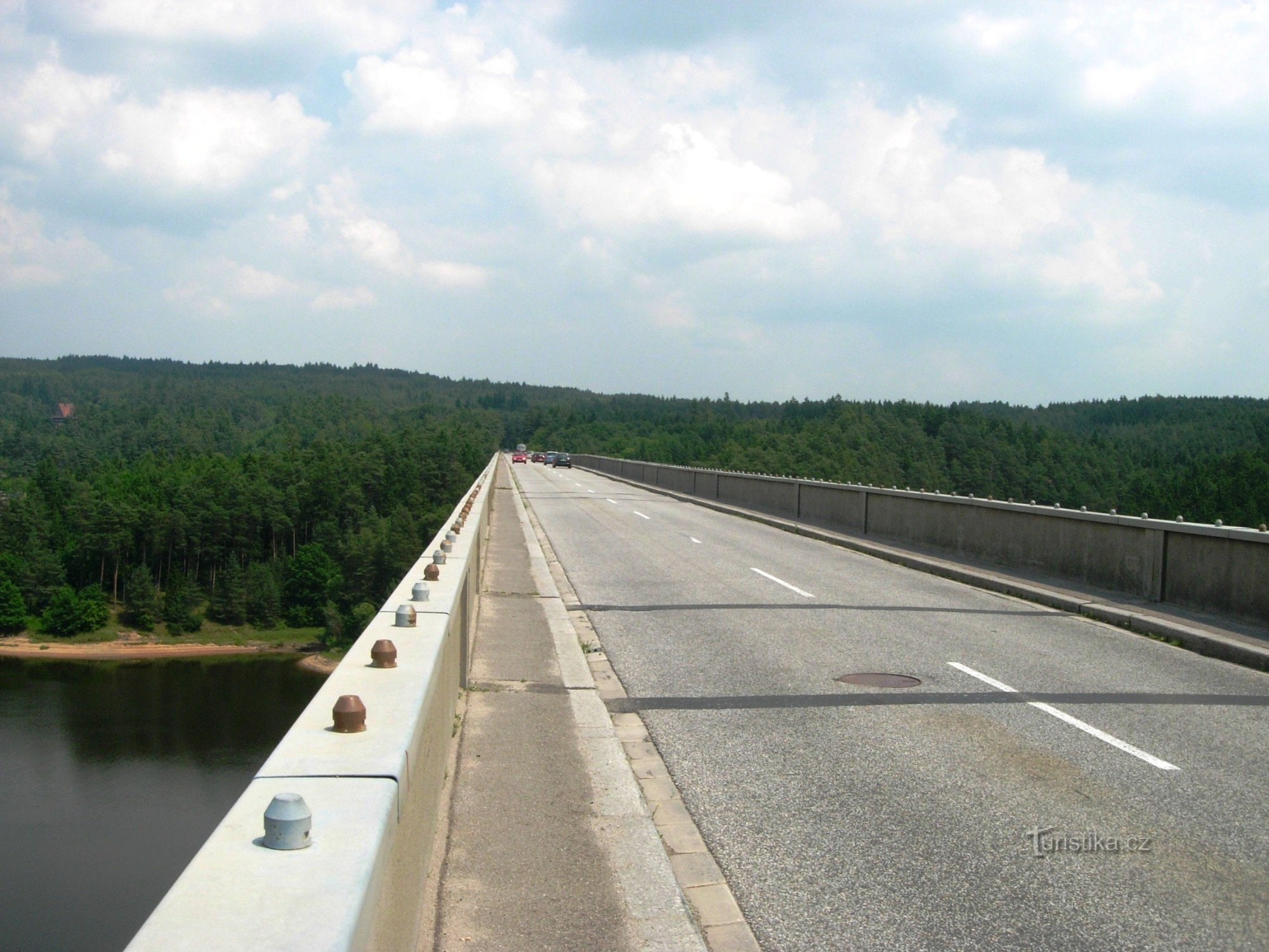 Bridge roadway