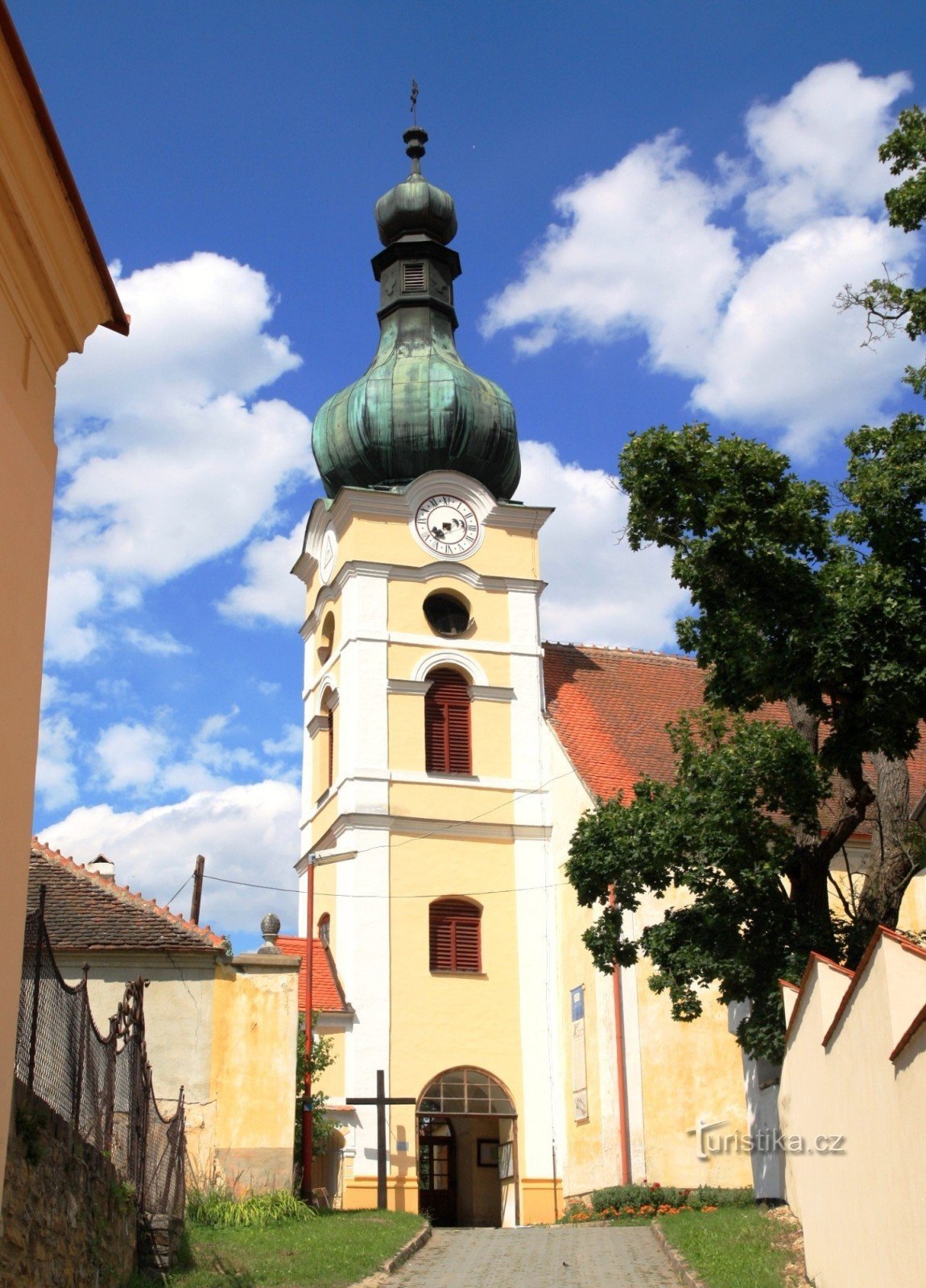 Vranov nad Dyjí - Iglesia de la Asunción de la Virgen María