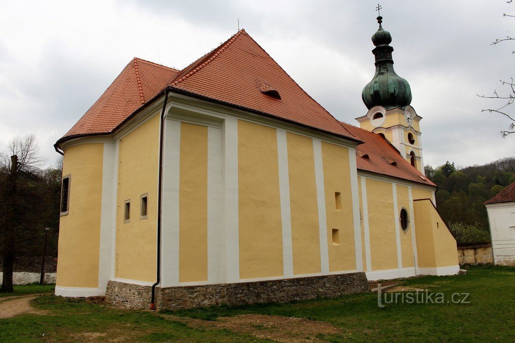 Vranov nad Dyjí, Костел Успіння Діви Марії