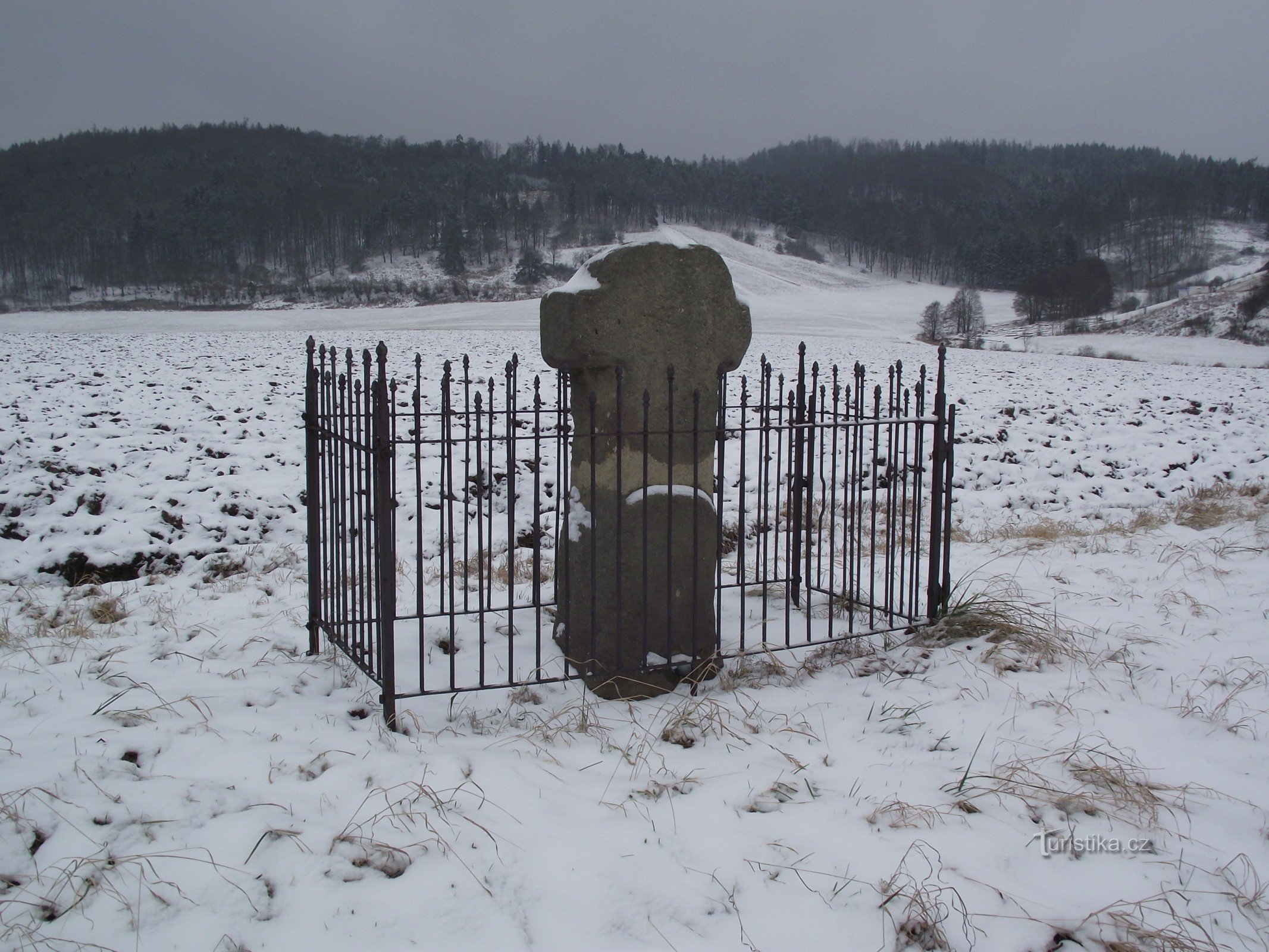 Vranová Lhota (distrito SY) – cruz de la reconciliación