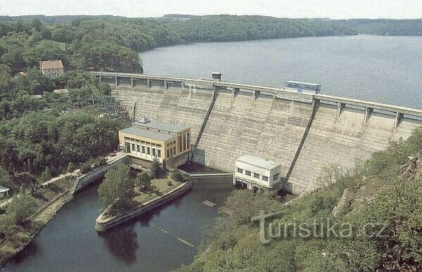 Vranovská dam