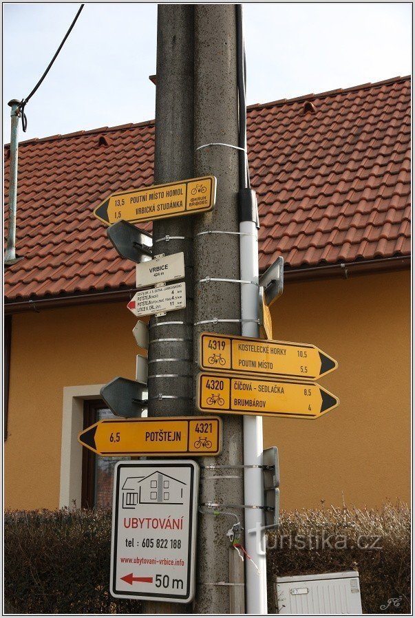 Vrbice, signpost