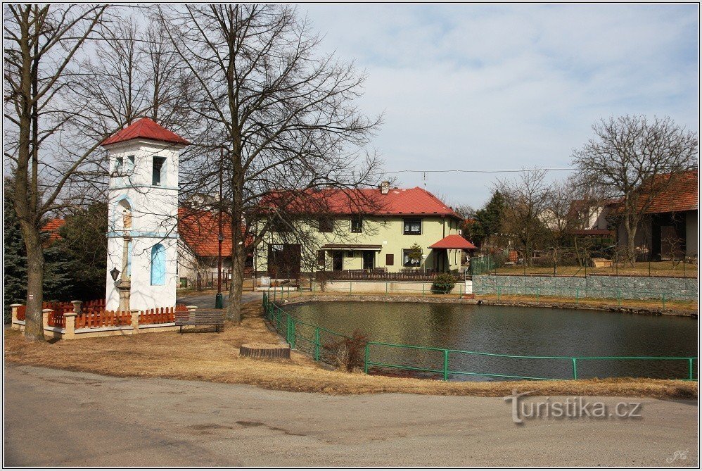 Vrbická zvonička