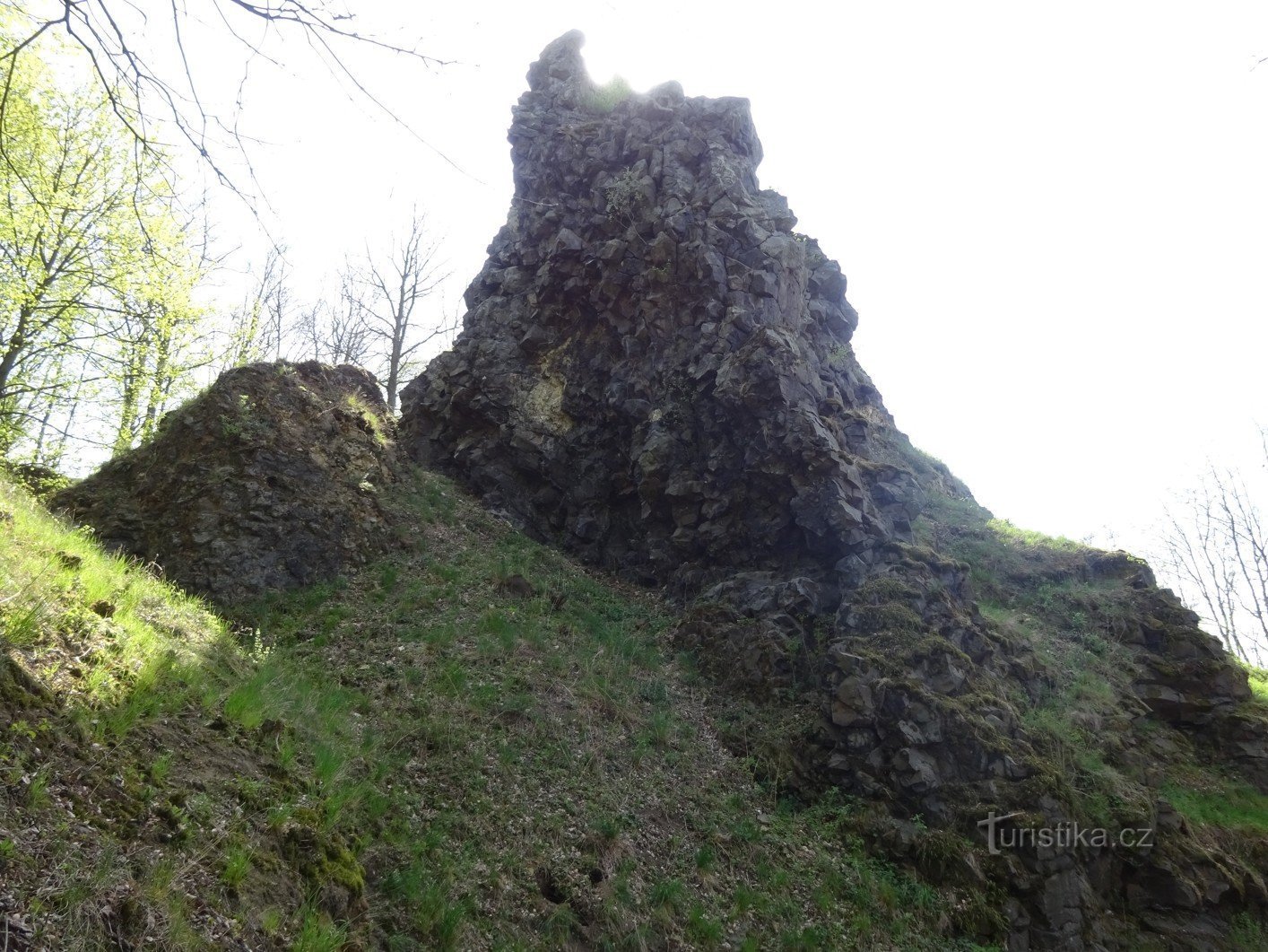 Vrch Káčov – Natuurmonument en interessante plek