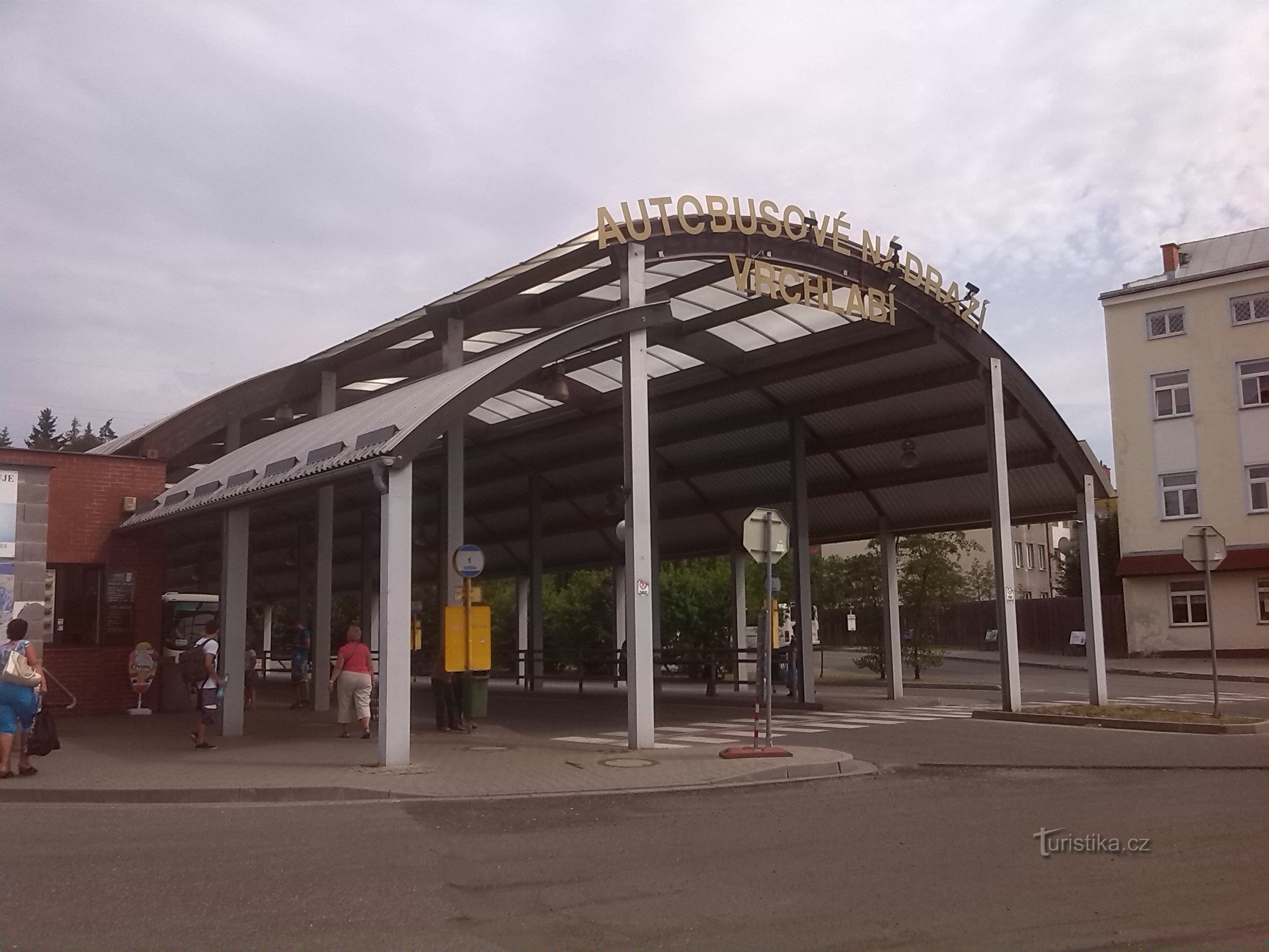 Vrchlabí - stație de autobuz