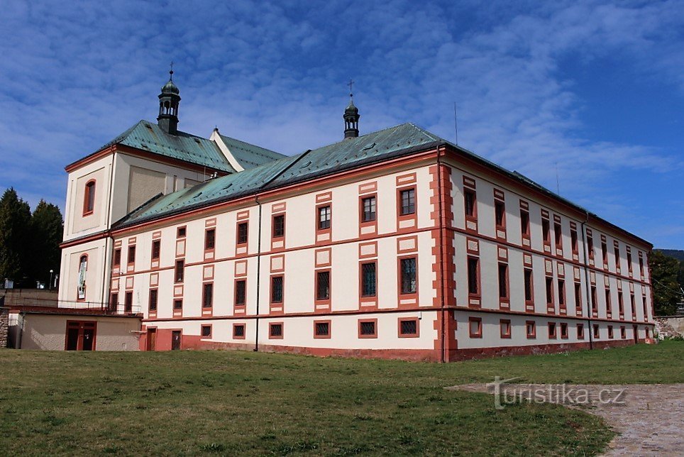 Vrchlabí, nekdanji avguštinski samostan