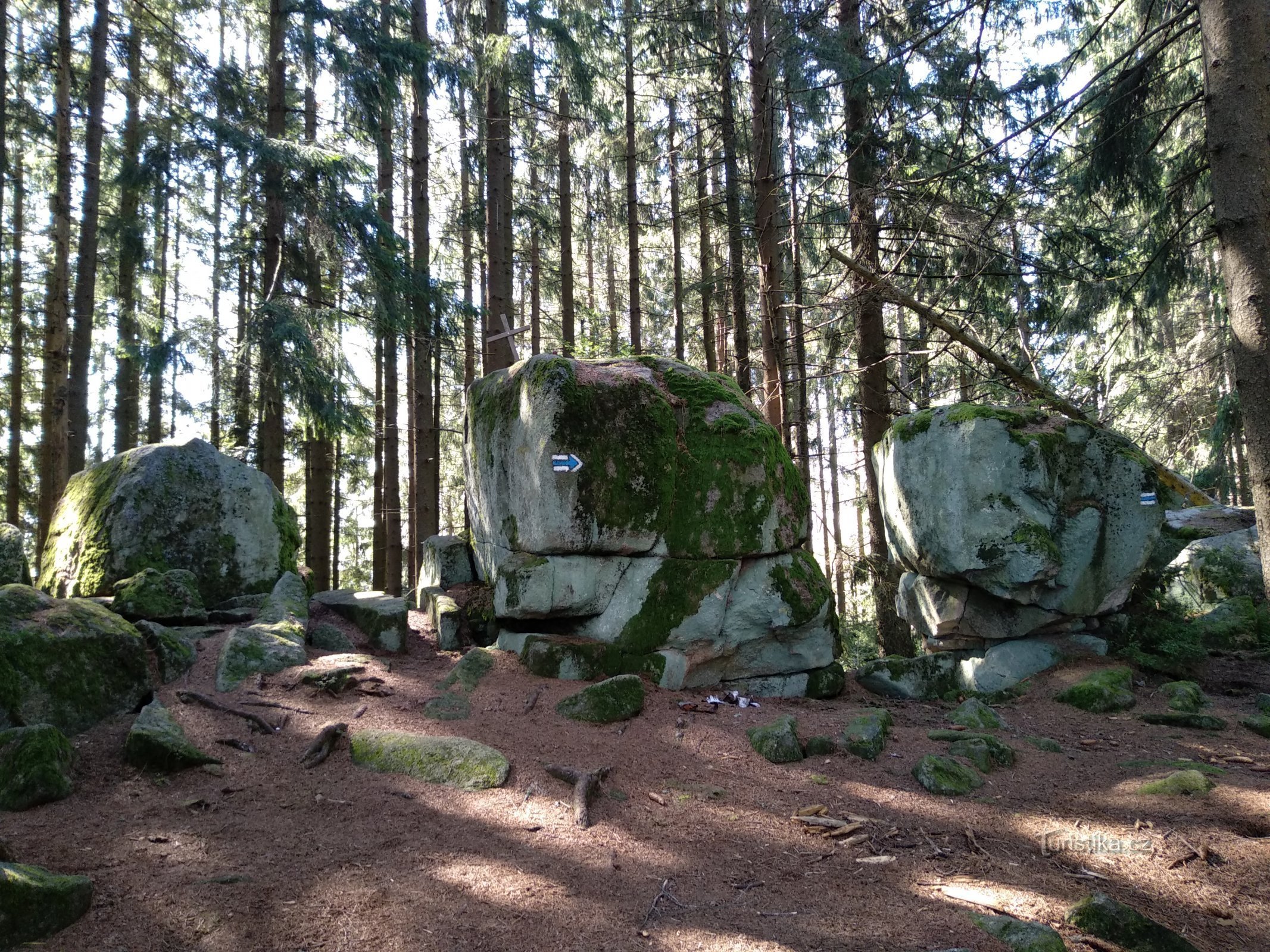 la cima del monte Luc