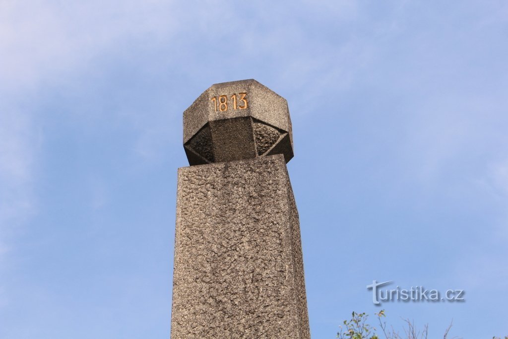 Le sommet du monument