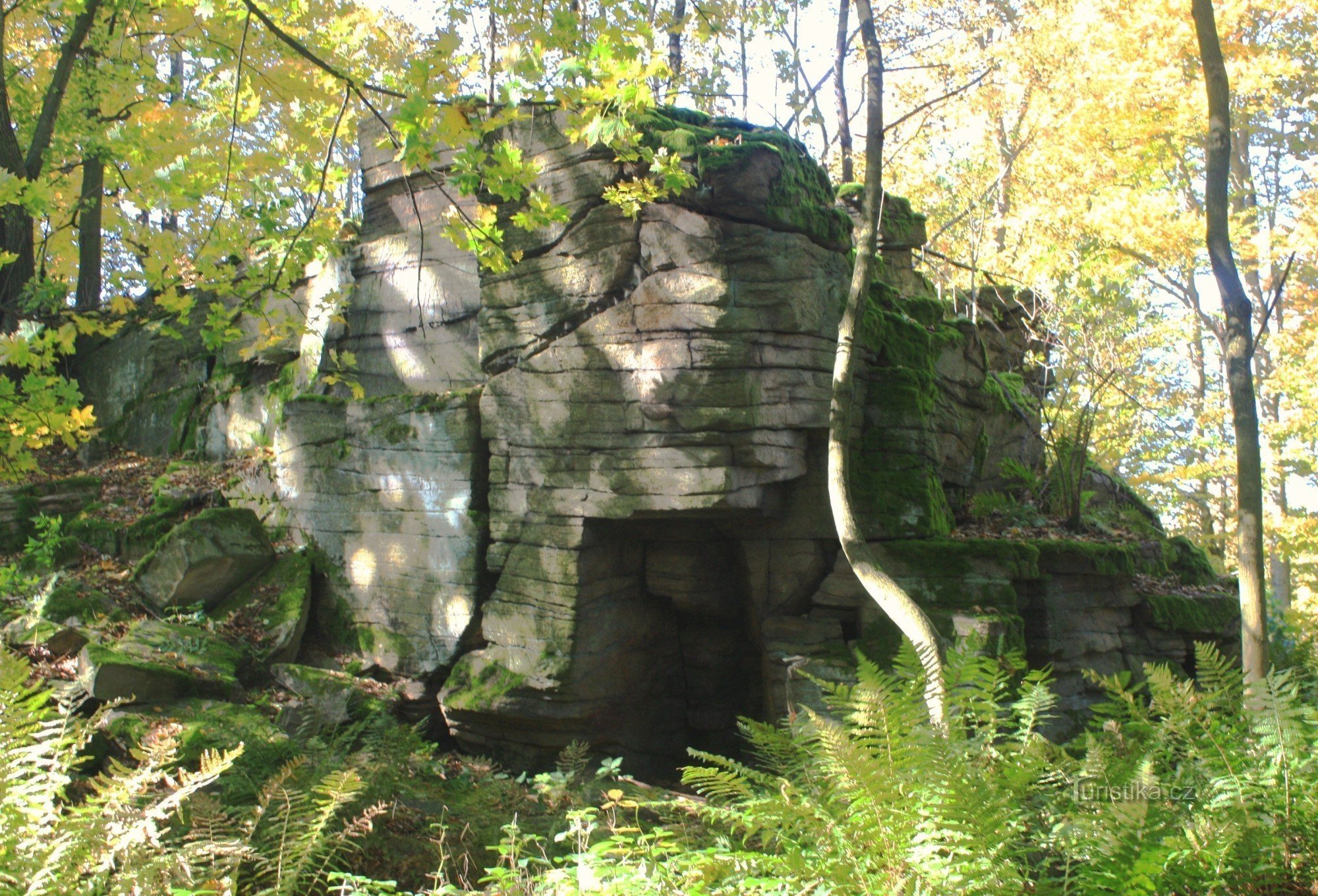 Le rocher du sommet sur Sýkoř