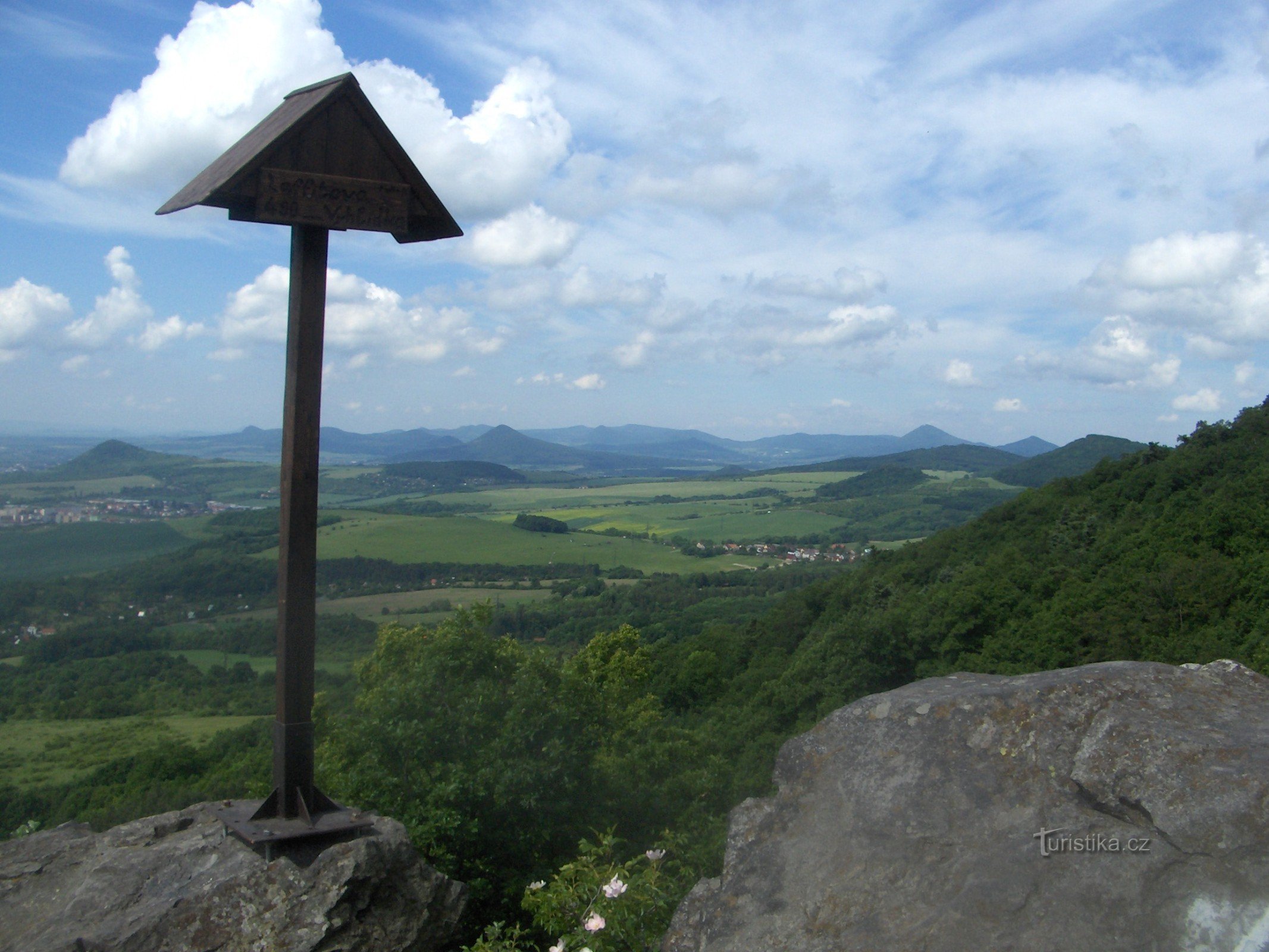 Gipfel des Český středohoří