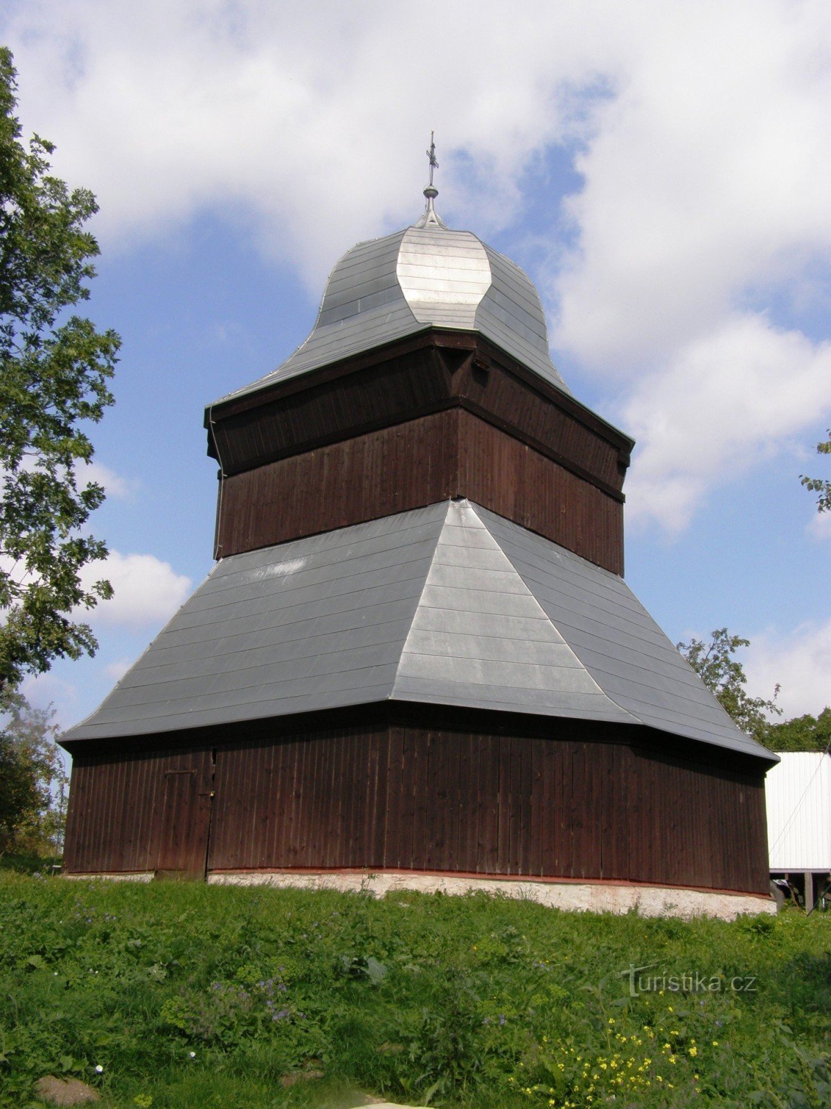 Vršce - campanile in legno