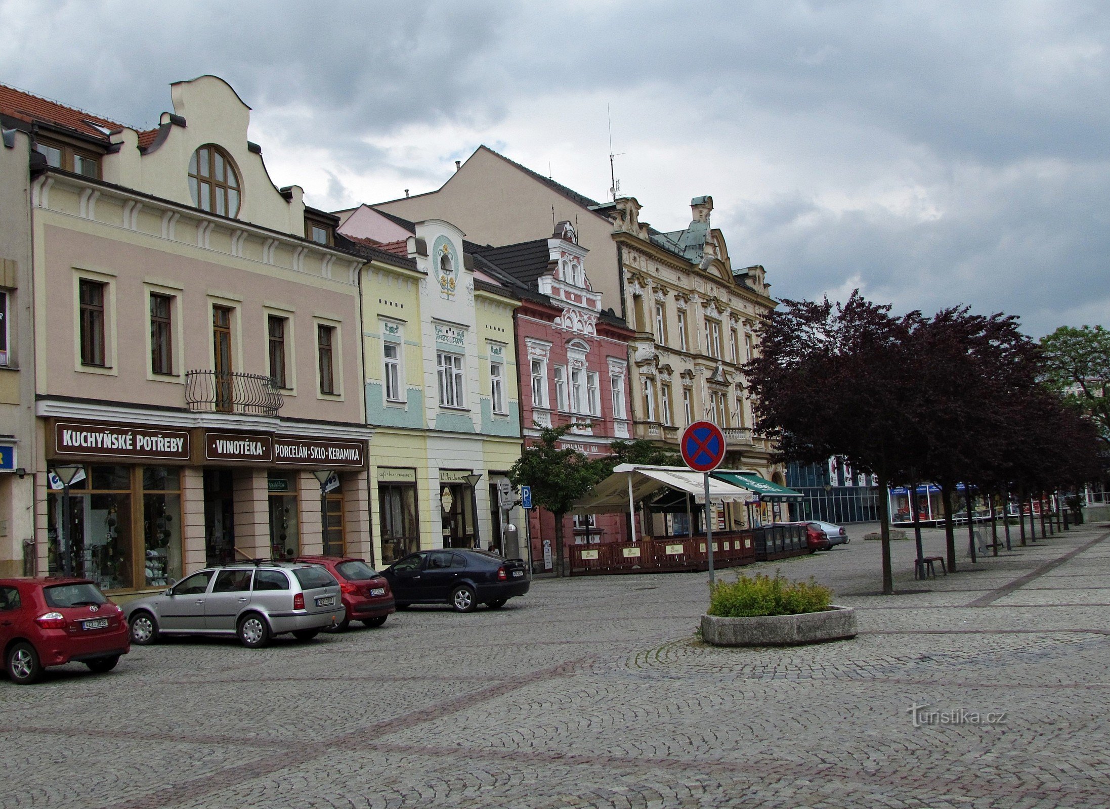 Vsetín - Dolní náměstí