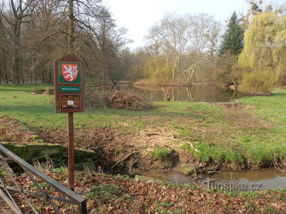 Entrance to the Choltické obory