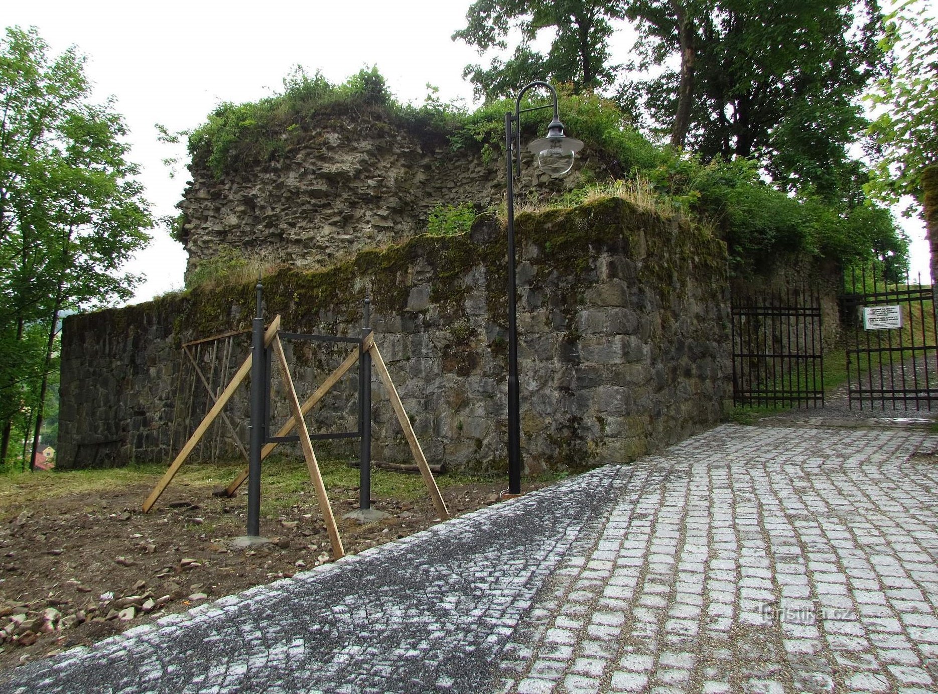 ingang van het kasteel