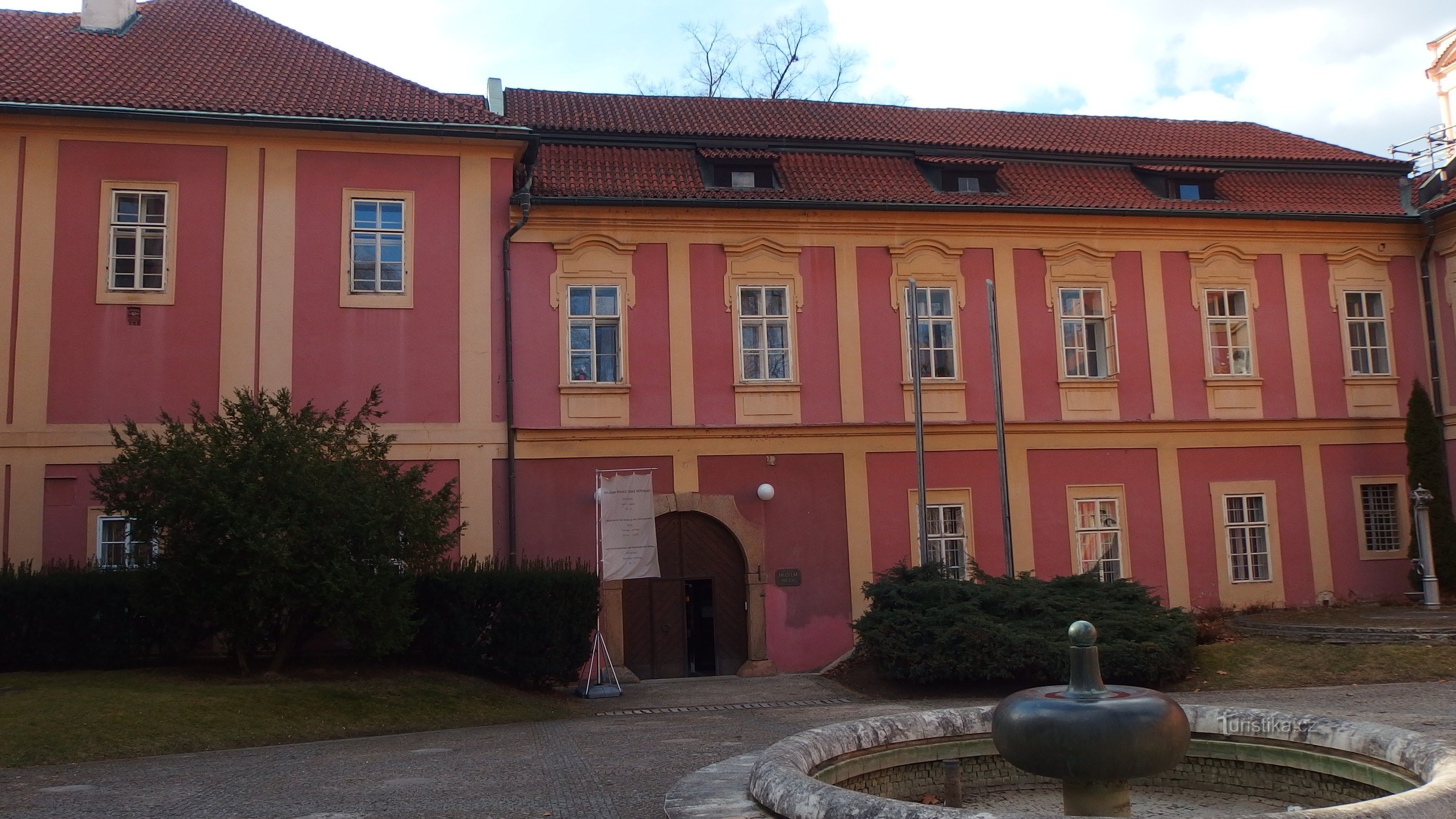 Wejście do Muzeum