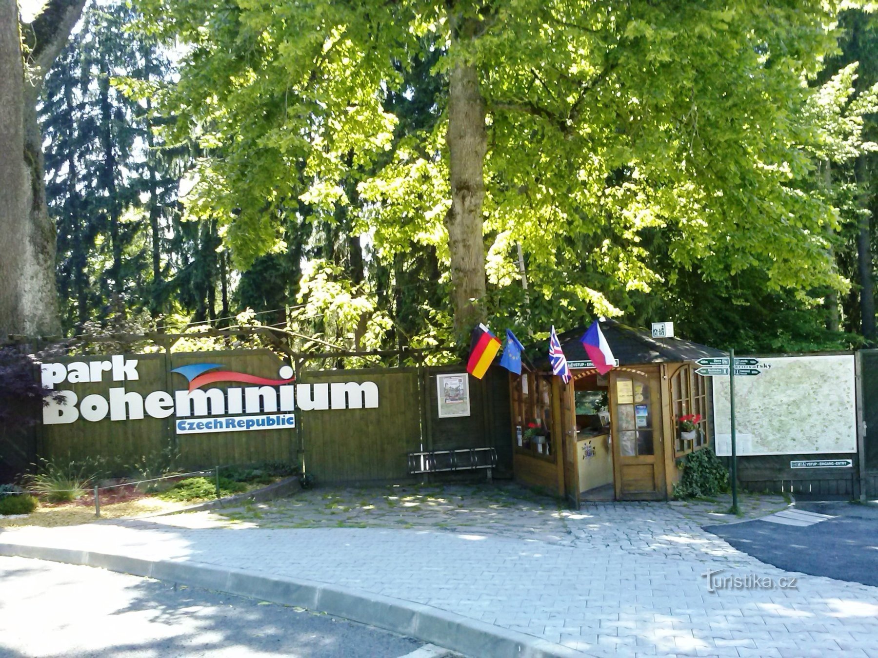 Entrée au parc Boheminium - châteaux miniatures et autres monuments