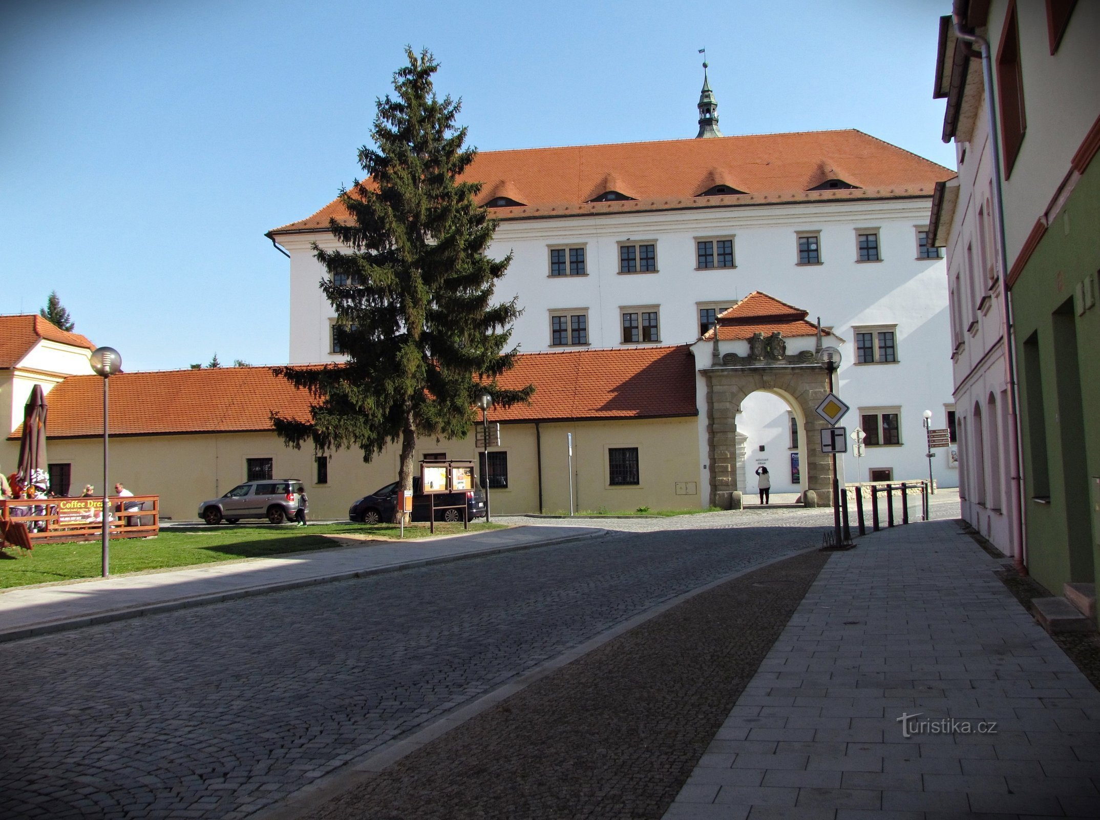 entrada desde la ciudad