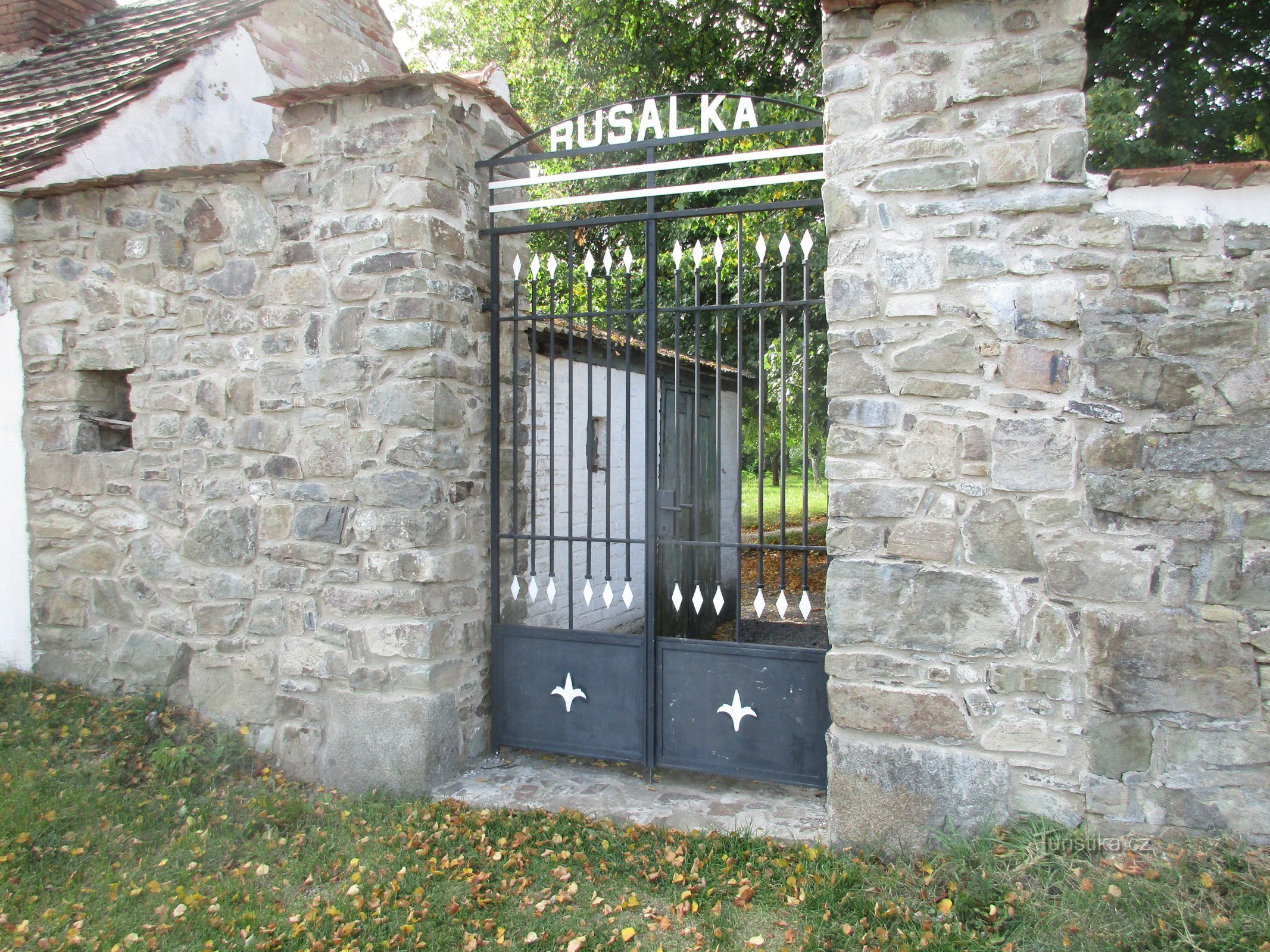 portón de entrada