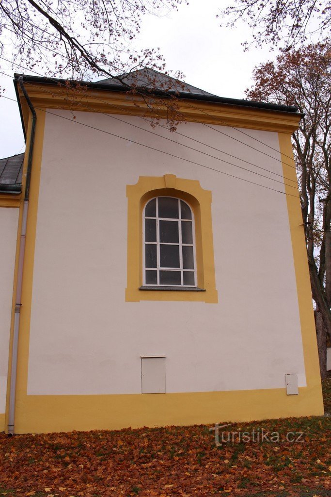 Ściana wschodnia prezbiterium