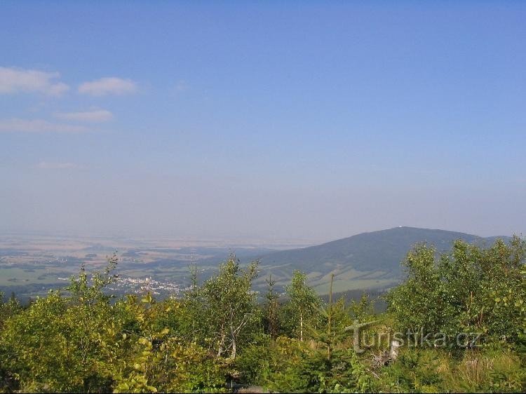 Uitzicht op de Biskupská-heuvel