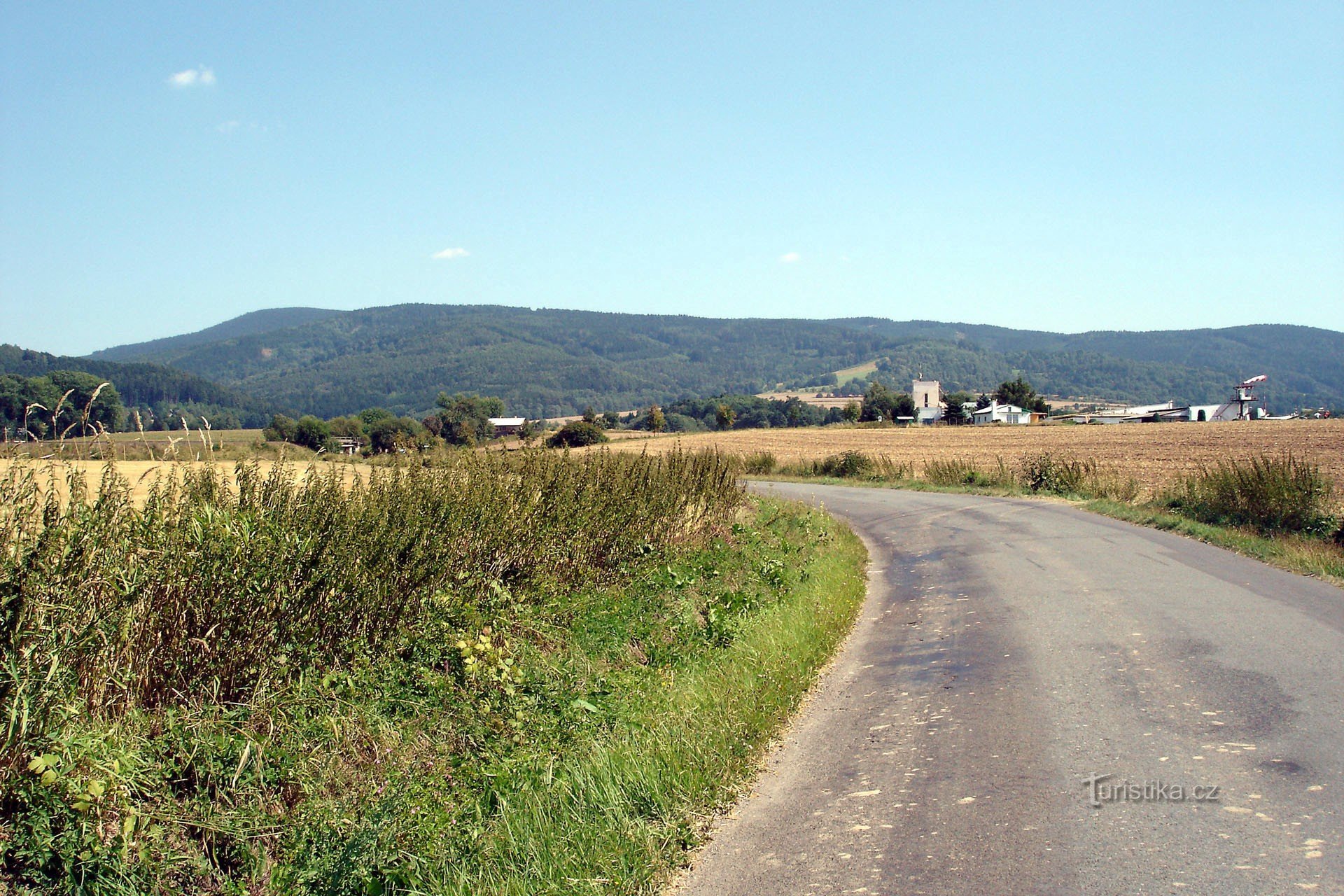 View of the main ridge and the airport