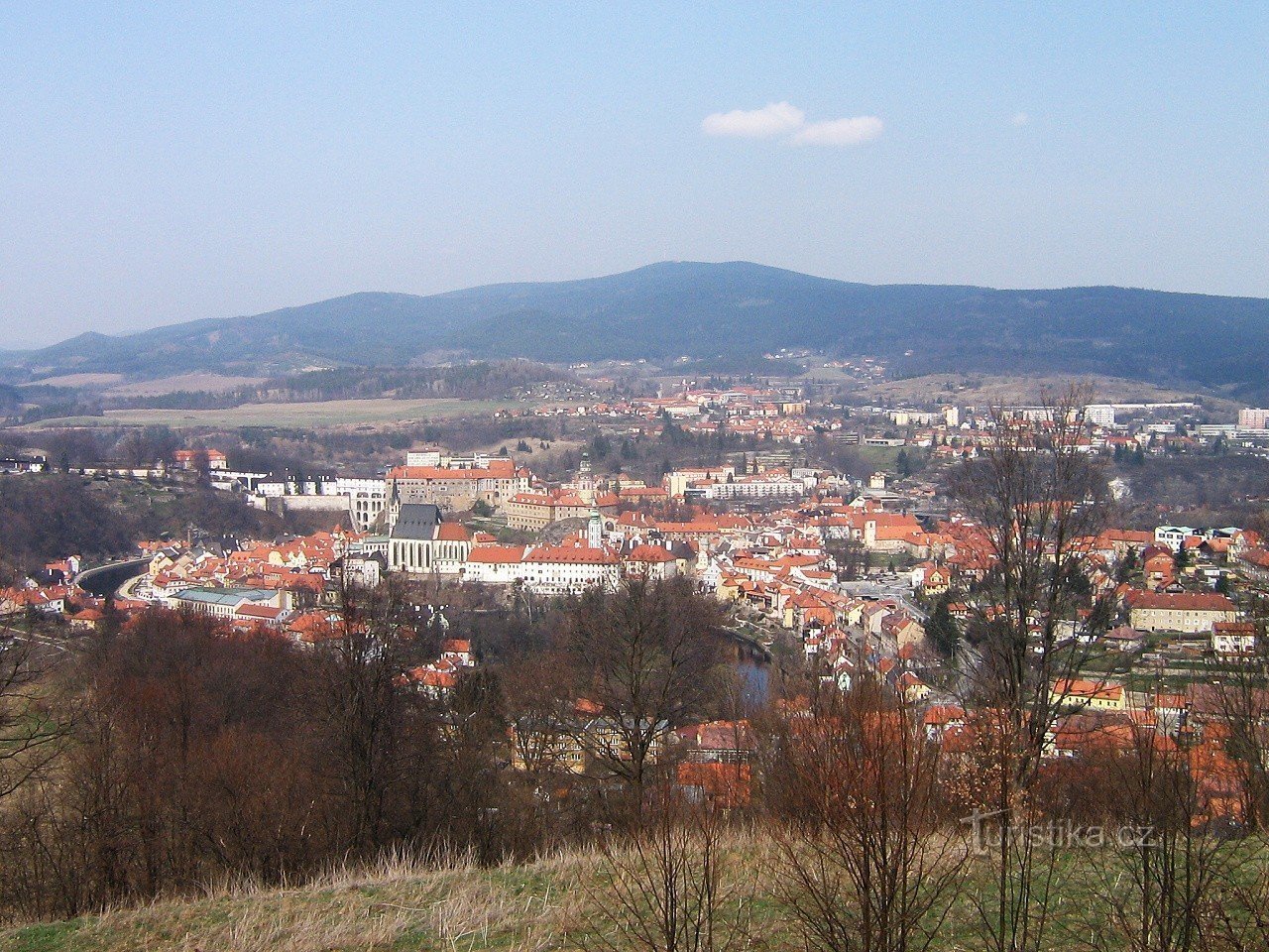 Pogled na Krumlov in Kleť