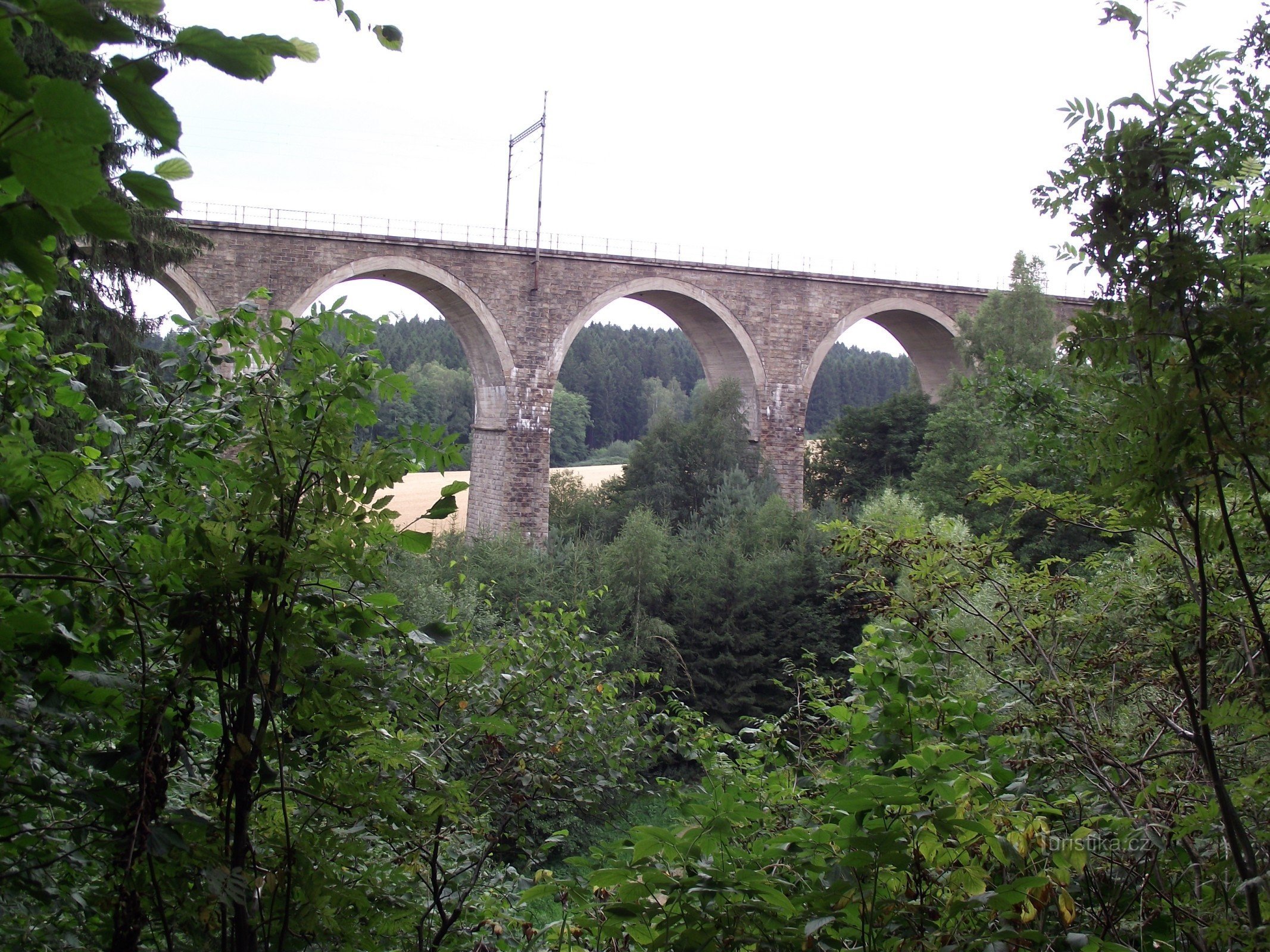 utsikt över viadukten