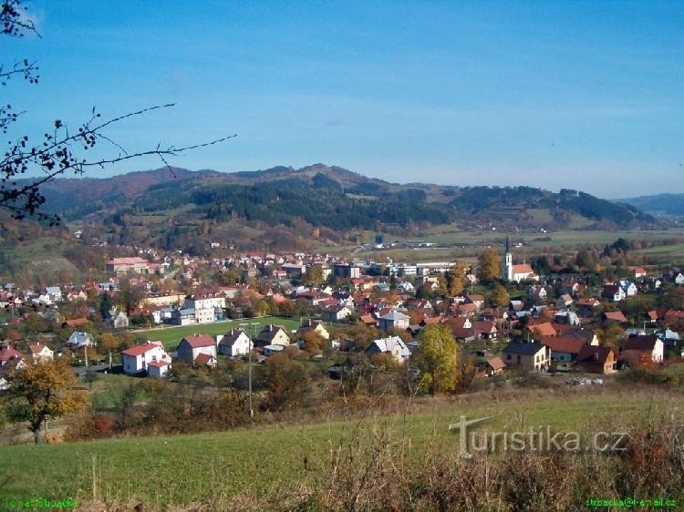 Vista: Vista de Hovezí desde Skalka