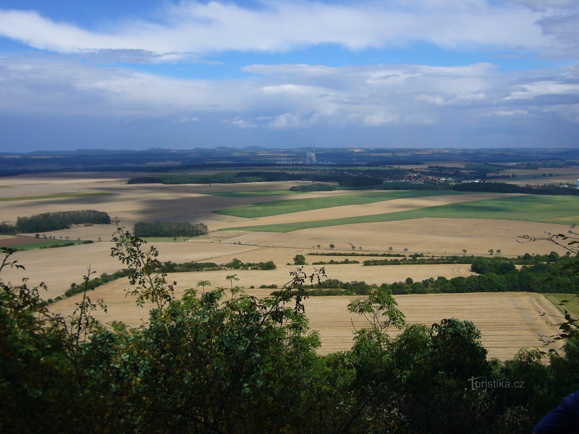 Pogled s planine Říp