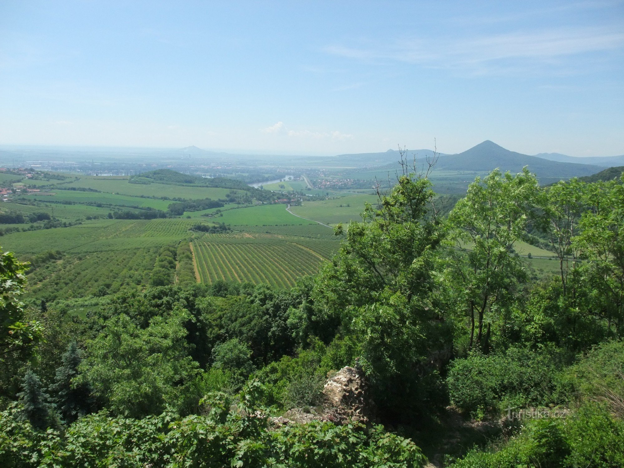 vista desde el castillo de Kamýk