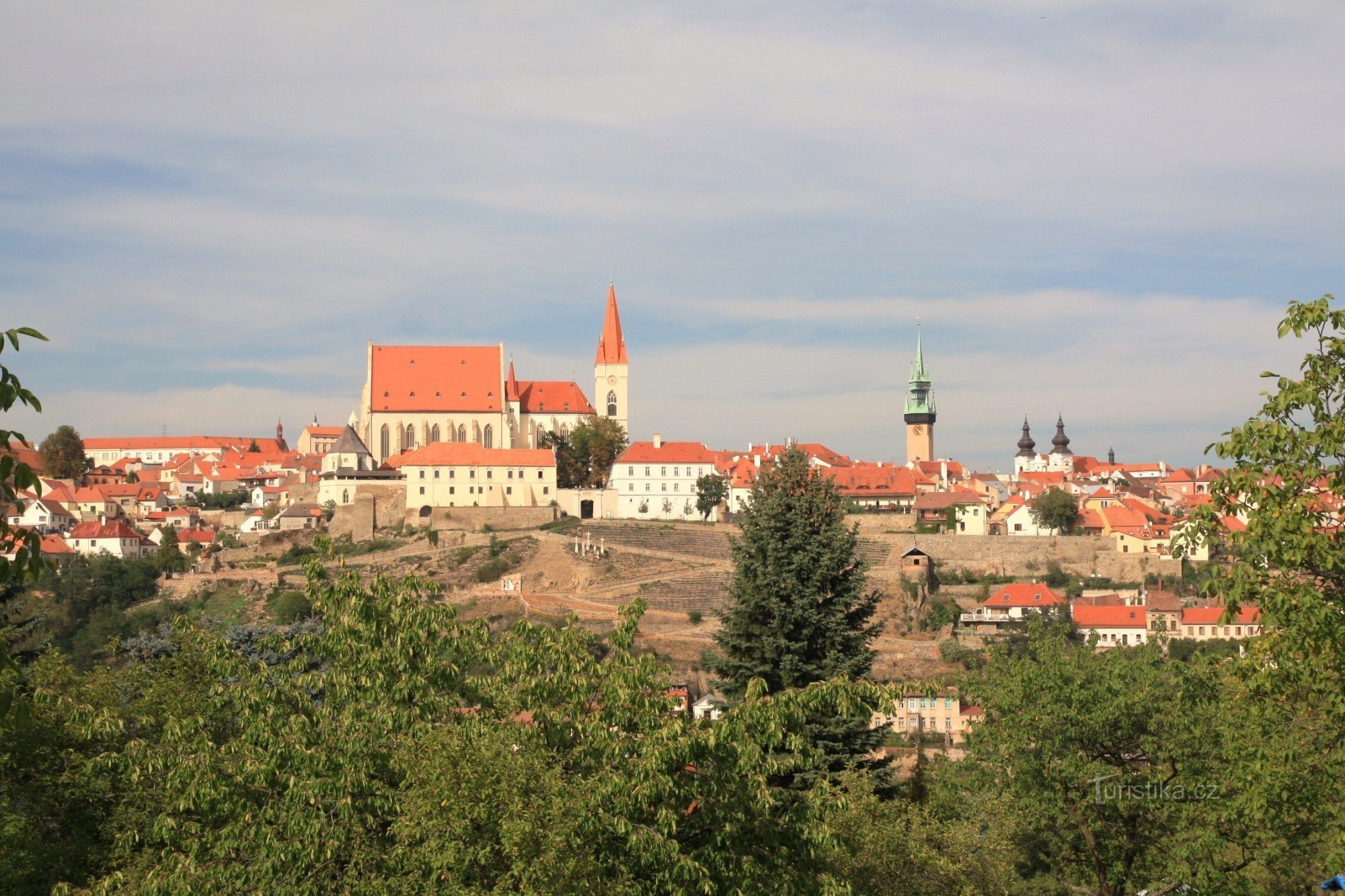 Utsikt från Kraví hora till Znojmo