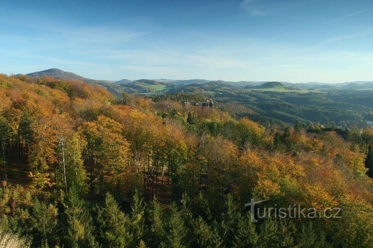 vedere din Piatra lui Rudolph: spre Stânca Mariei