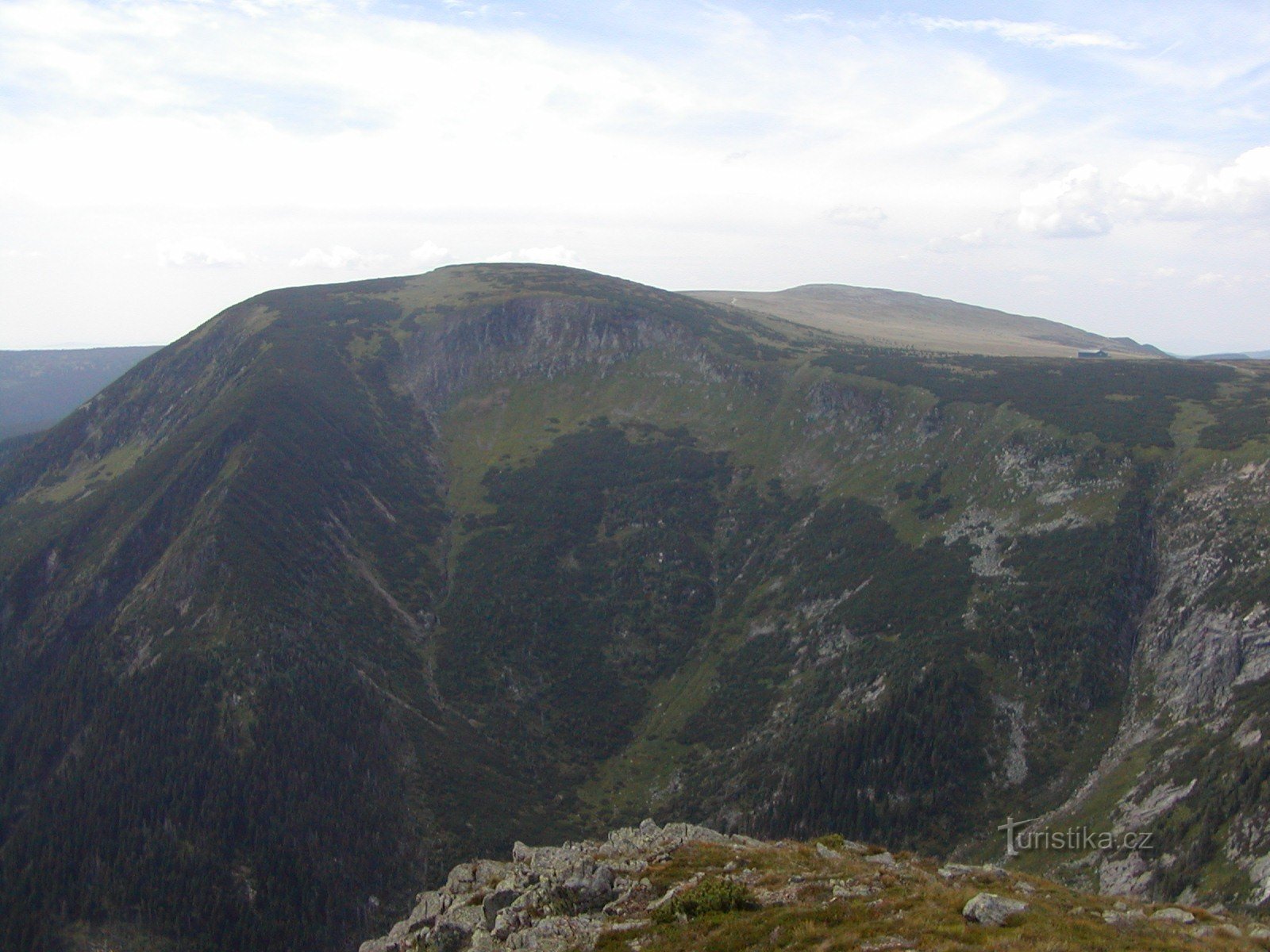 view from Sněžka to Studniční hora