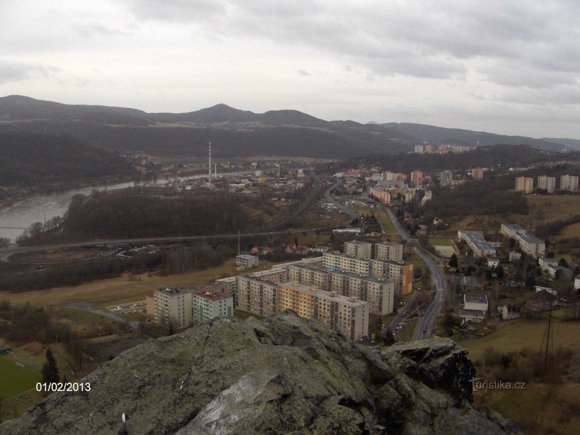 Blick von der Ruine der Burg Strážný