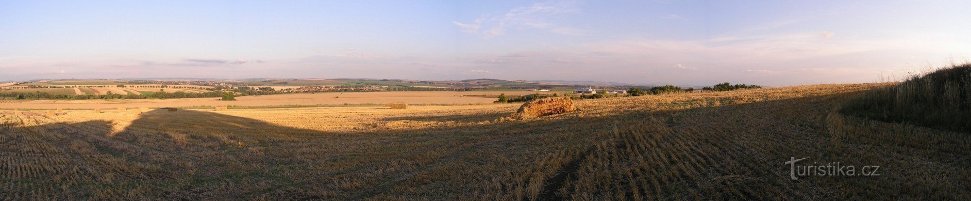 Widok z Žuran na Kopiec Pokoju - 28.7.2003